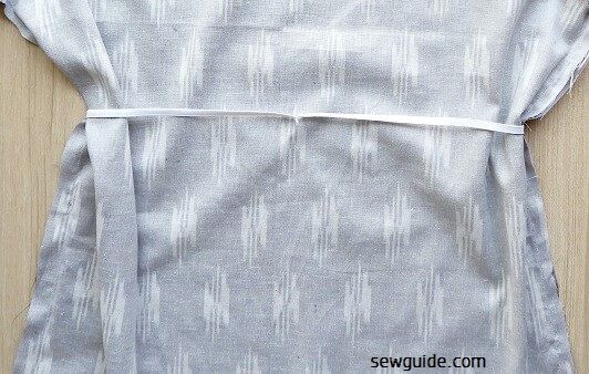 coser un vestido de bricolaje